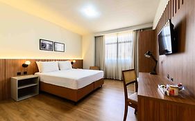 Vitoria Praia Hotel
